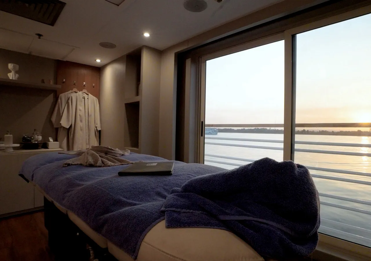 Facilities aboard the Farah Nile Cruise Nile cruise